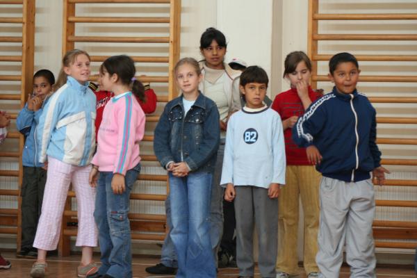 022 (web)2